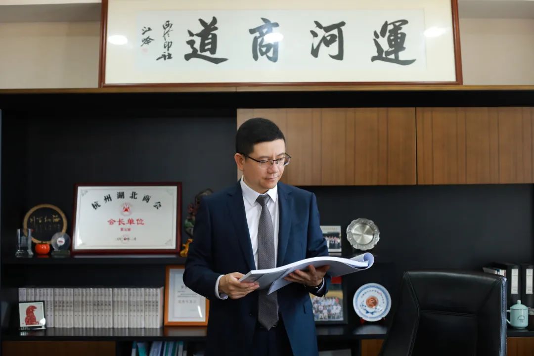 1727406522178231.jpg 1727406522178231.jpg